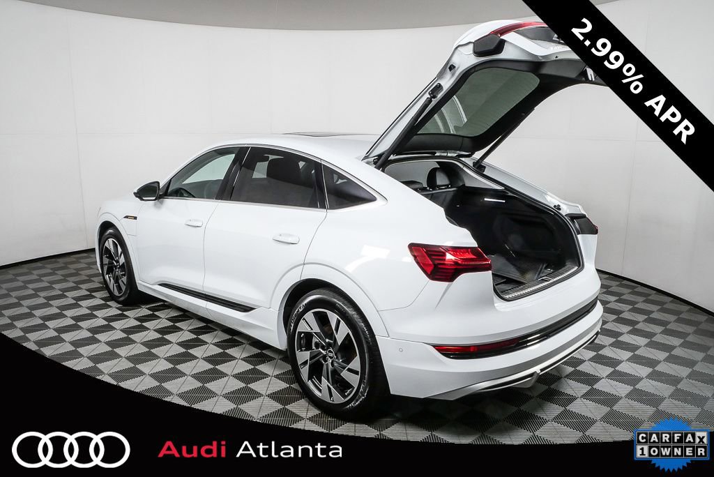 Certified 2022 Audi e-tron Prestige w/ Prestige Package image 35