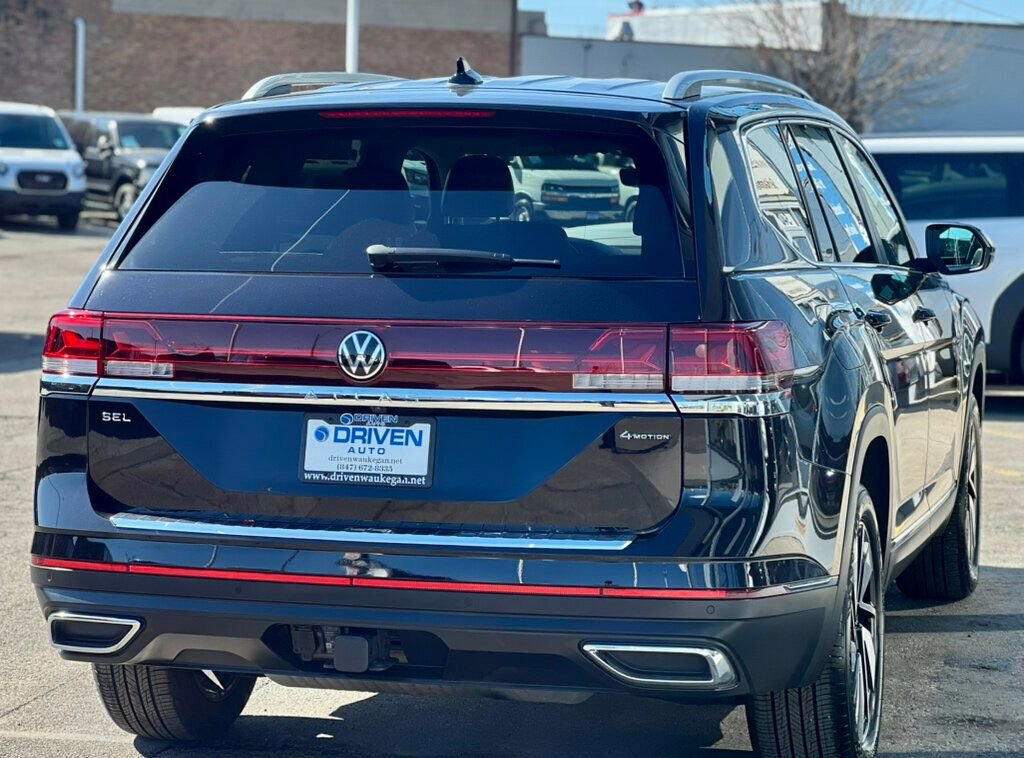 Used 2024 Volkswagen Atlas SEL image 43