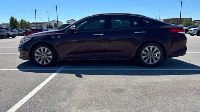Used 2018 Kia Optima EX FWD image 2