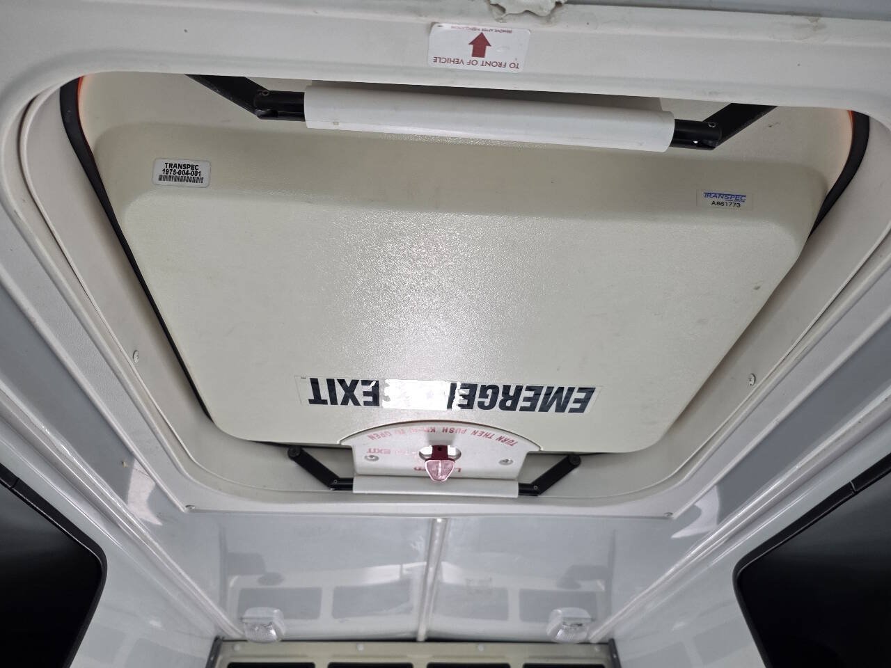 Used 2006 Ford E-450 and Econoline 450 RWD image 15