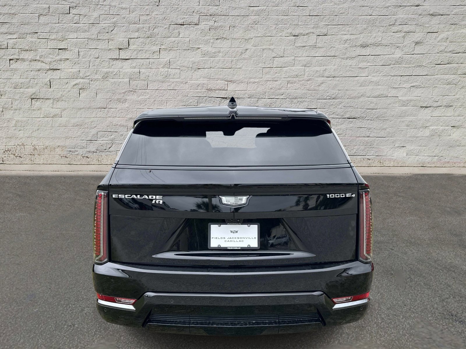 New 2026 Cadillac Escalade IQ Sport 1 w/ LPO, Floor Liner Package AWD/4WD image 4