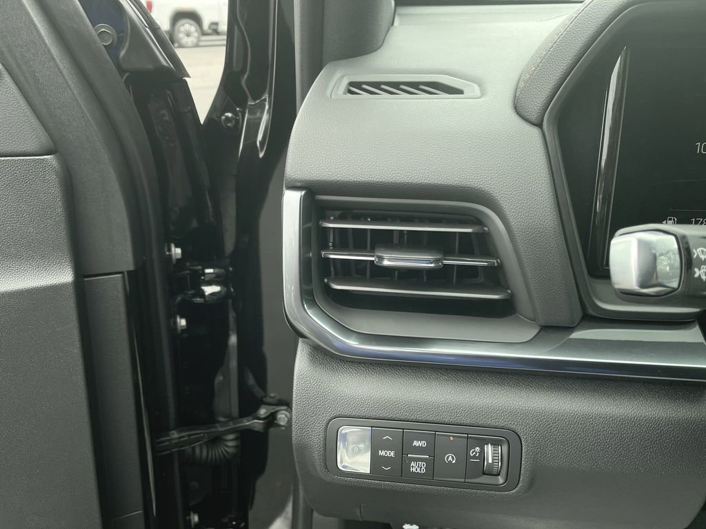 New 2026 GMC Terrain AT4 w/ Convenience Package III image 15