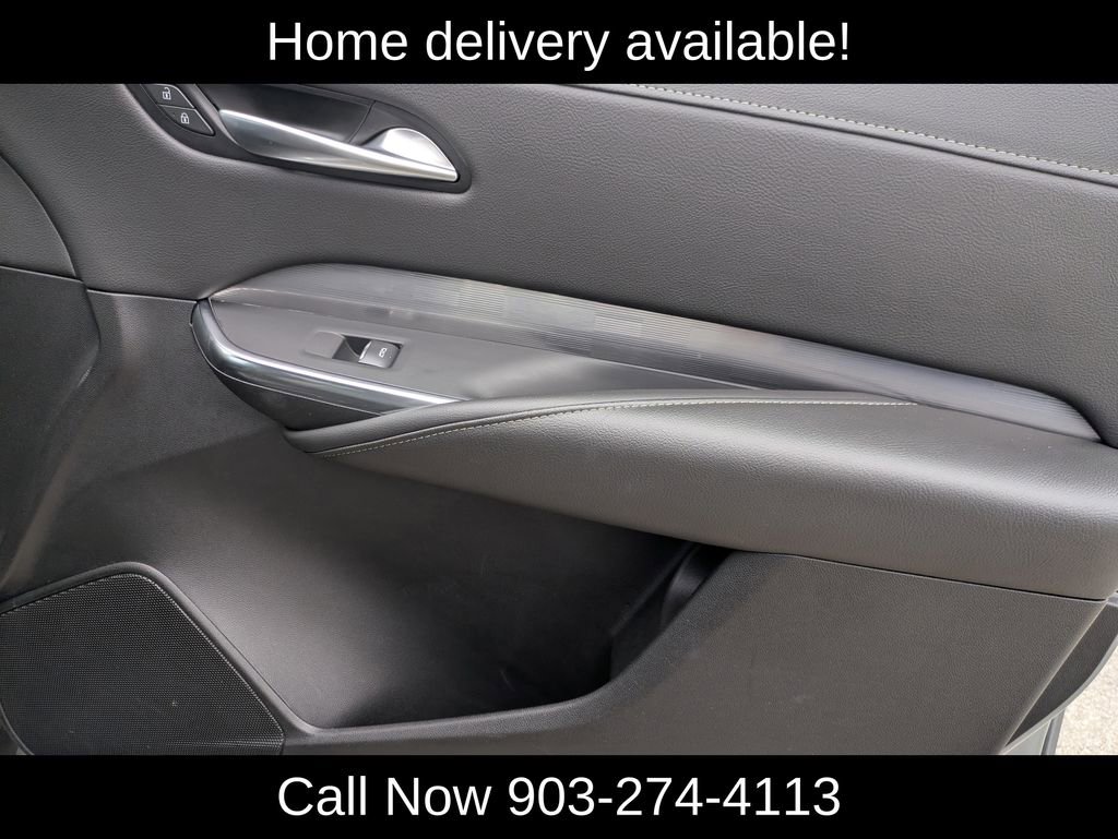 Used 2024 Cadillac XT4 Premium Luxury image 37