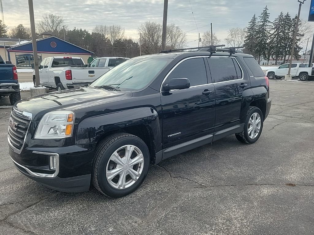 Used 2017 GMC Terrain SLE w/ Convenience Package image 3