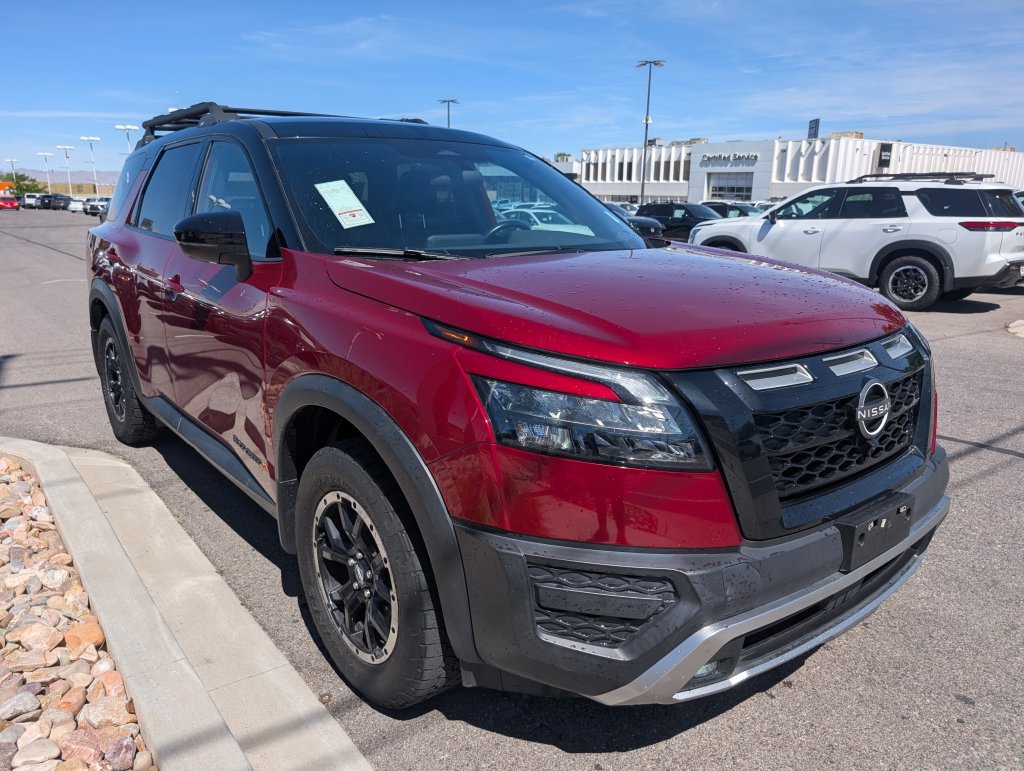 Used 2023 Nissan Pathfinder Rock Creek AWD/4WD image 4