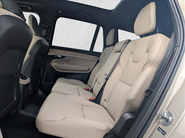 New 2026 Volvo XC90 T8 Plus w/ Protection Package Premier image 17