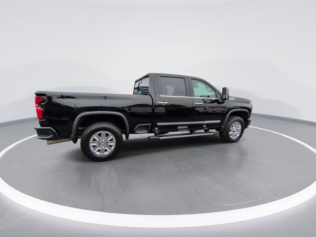 Used 2024 Chevrolet Silverado 2500 High Country w/ High Country Premium Package image 8