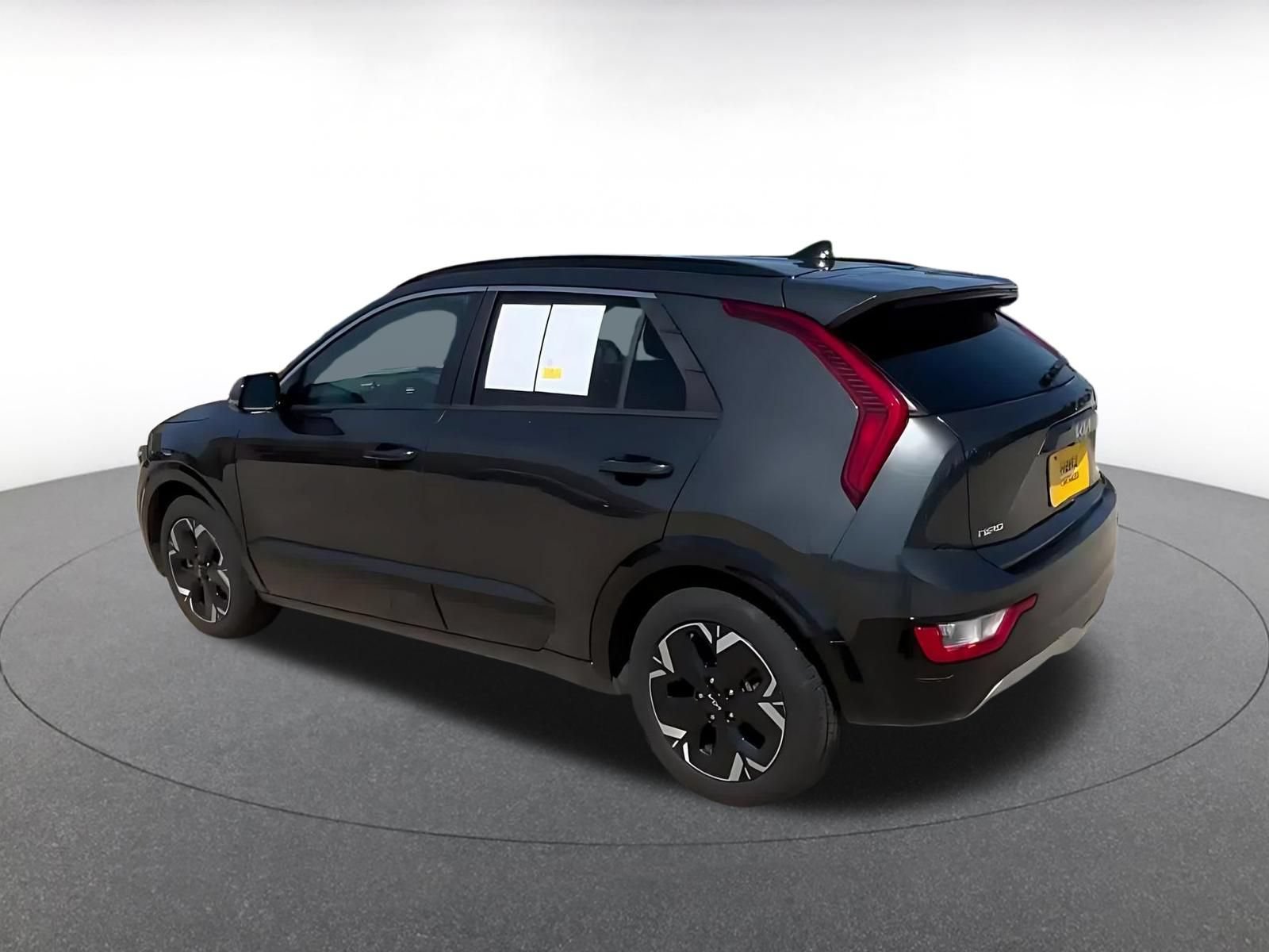 Used 2023 Kia Niro Wind FWD image 10