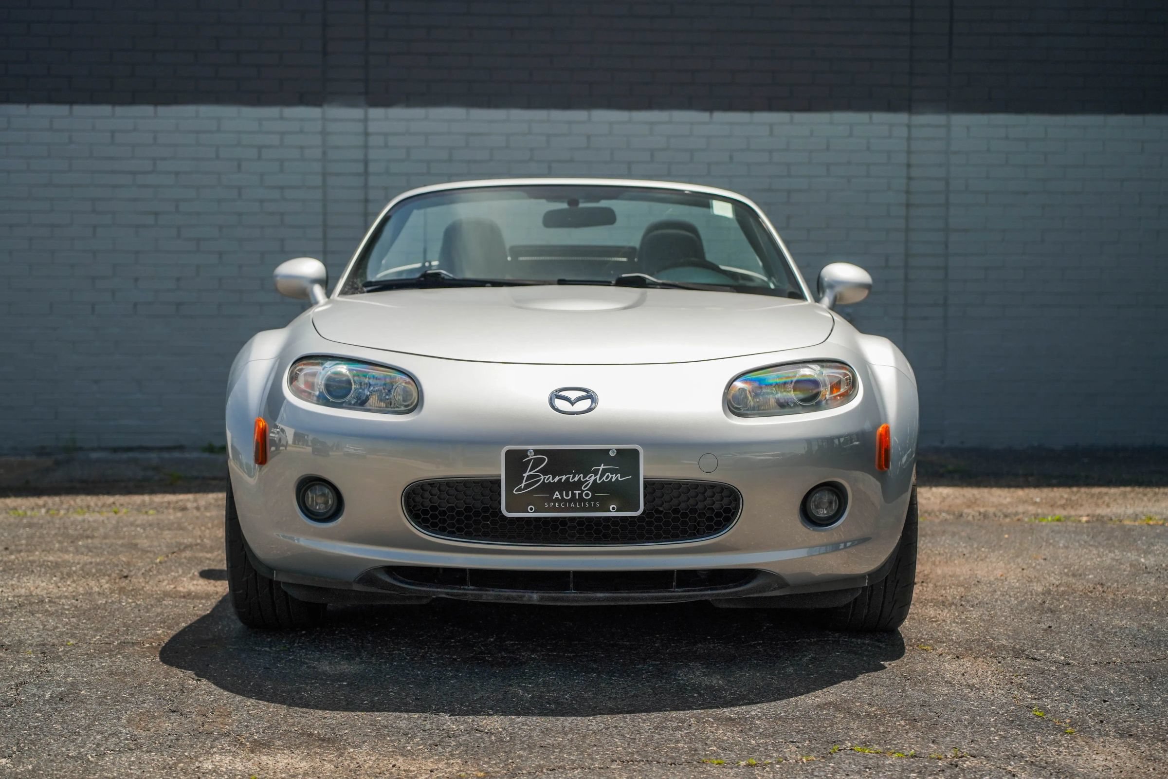 Used 2008 MAZDA MX-5 Miata Grand Touring w/ Premium Pkg RWD image 2