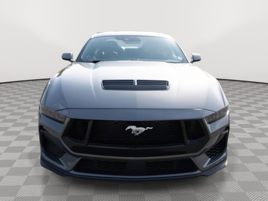 Used 2025 Ford Mustang GT Premium w/ GT Performance Package RWD image 2