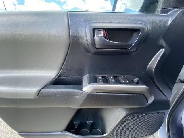 Used 2019 Toyota Tacoma SR5 image 13