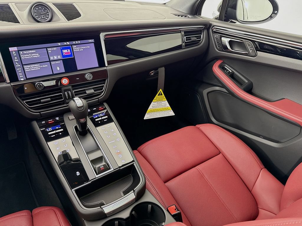 New 2026 Porsche Macan AWD/4WD image 27