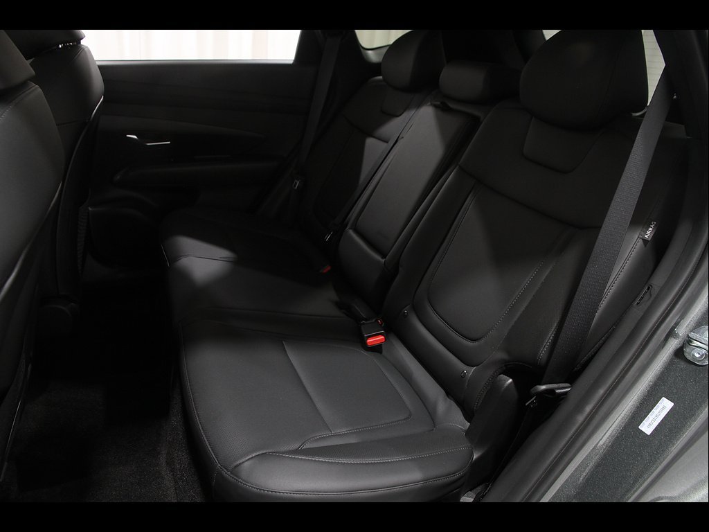 Certified 2025 Hyundai Tucson SEL AWD/4WD image 20