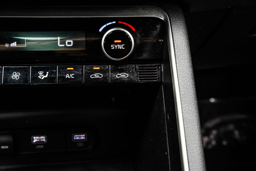 Used 2022 Kia K5 GT-Line w/ GT-Line FWD Premium Package image 30