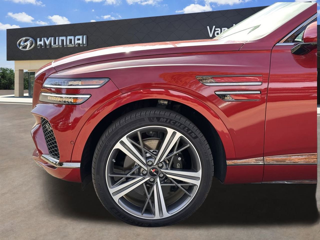 Used 2025 Genesis GV80 3.5T e-SC image 8