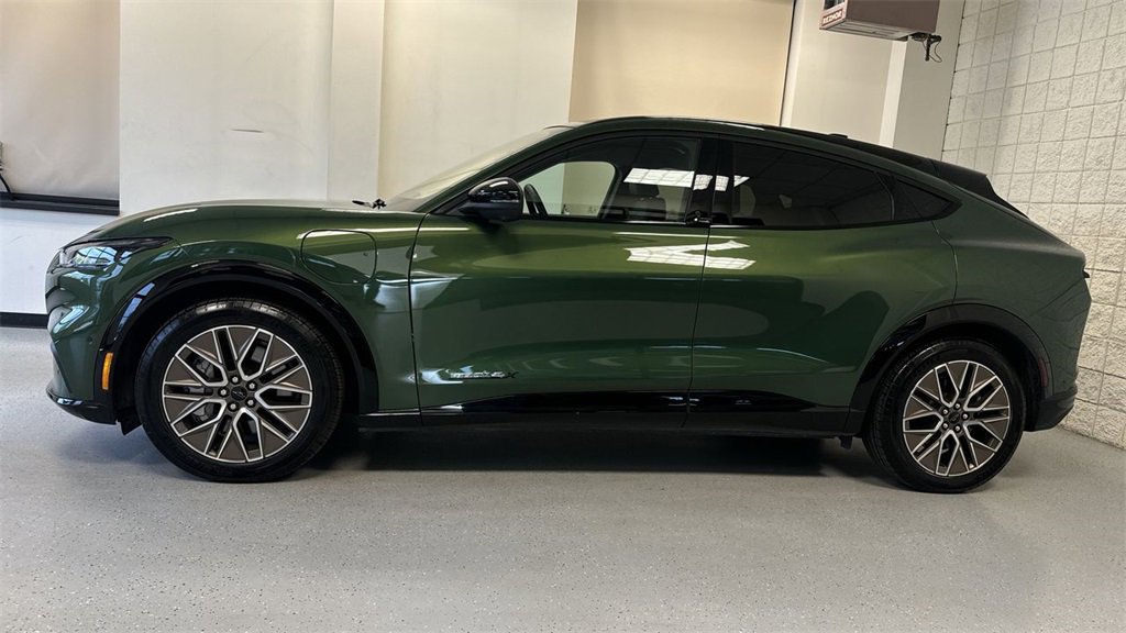 Certified 2024 Ford Mustang Mach-E Premium image 39