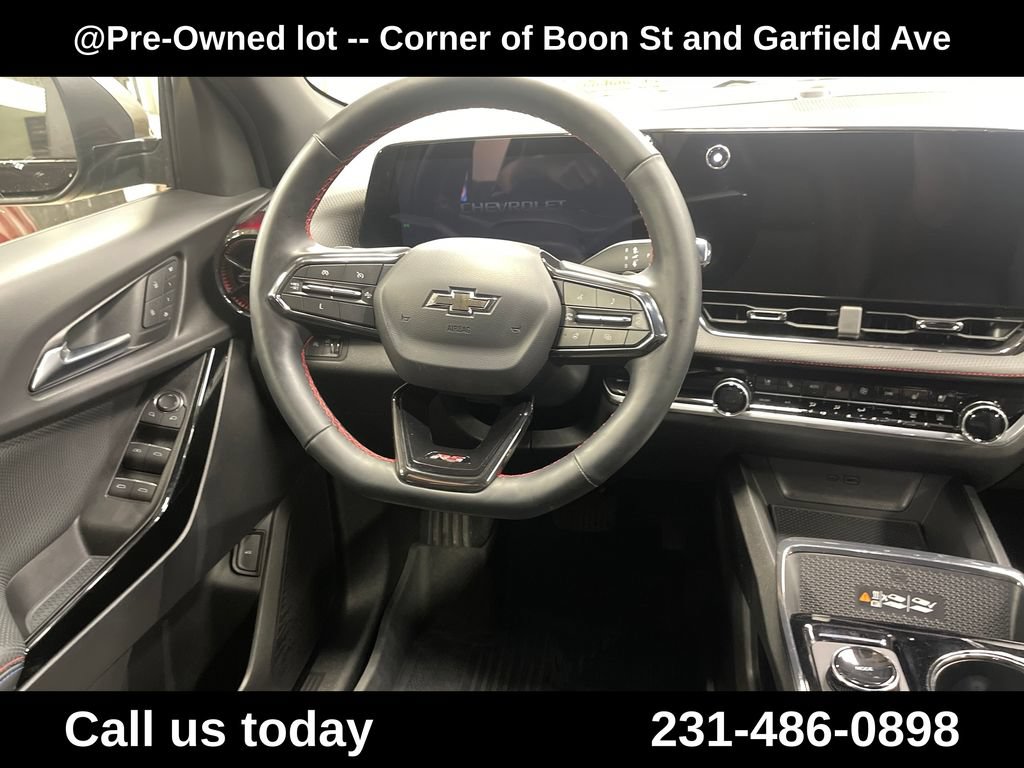 Used 2025 Chevrolet Equinox RS w/ Safety and Technology Package AWD/4WD image 17