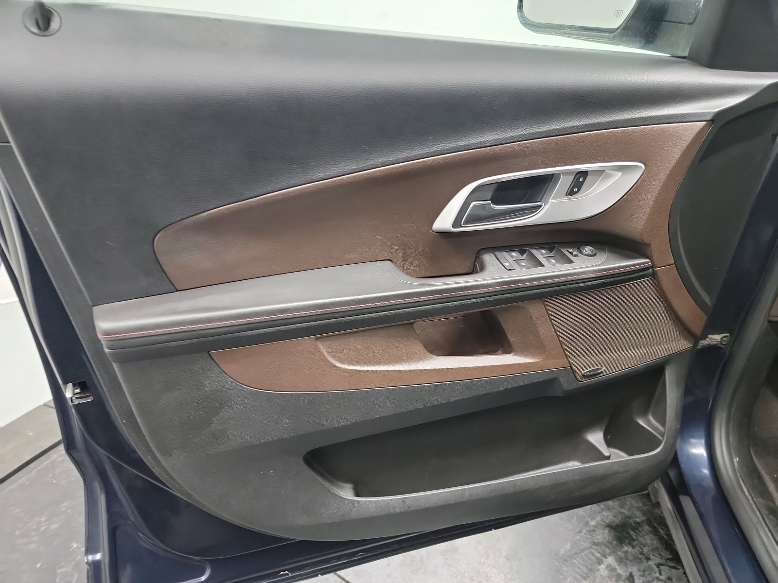 Used 2015 Chevrolet Equinox LTZ w/ LPO, Protection Package image 13