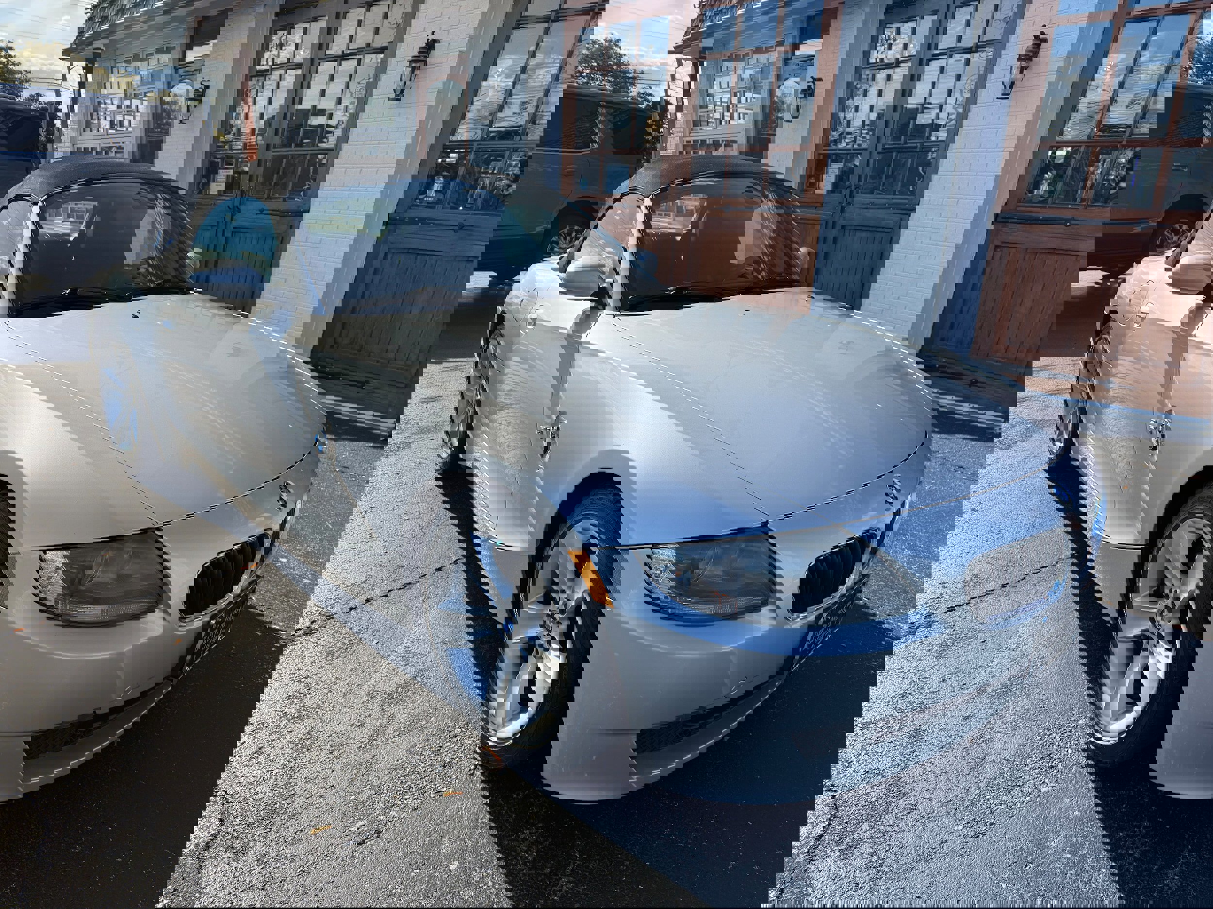 Used 2006 BMW Z4 3.0i image 14