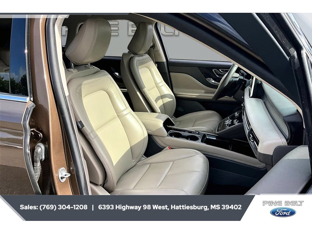 Used 2022 Lincoln Corsair FWD image 7