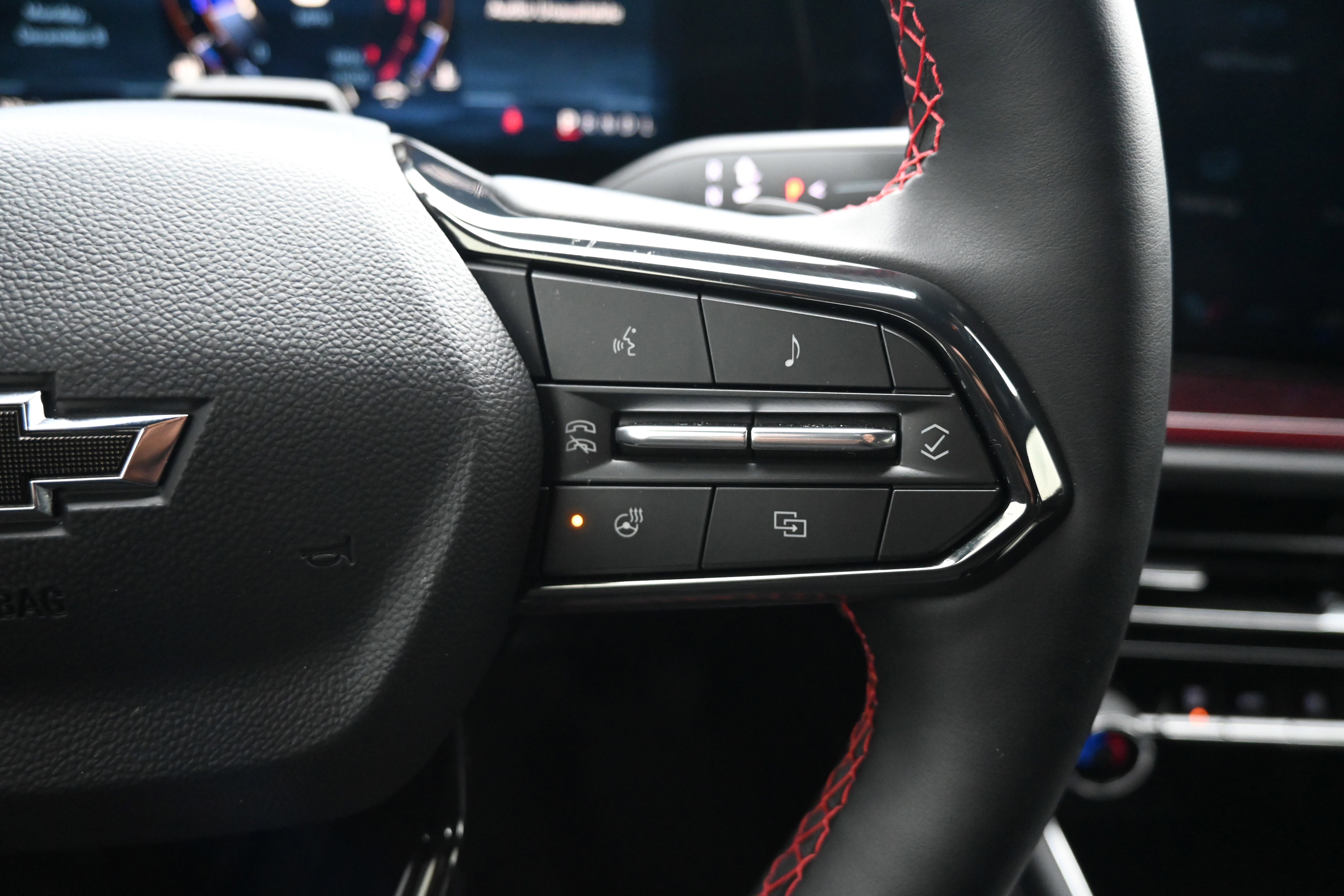 Used 2026 Chevrolet Traverse RS w/ LPO, Floor Liner Package image 21