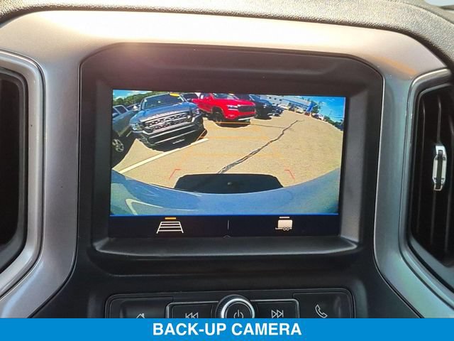Used 2020 Chevrolet Silverado 1500 Custom w/ Custom Value Package AWD/4WD image 25
