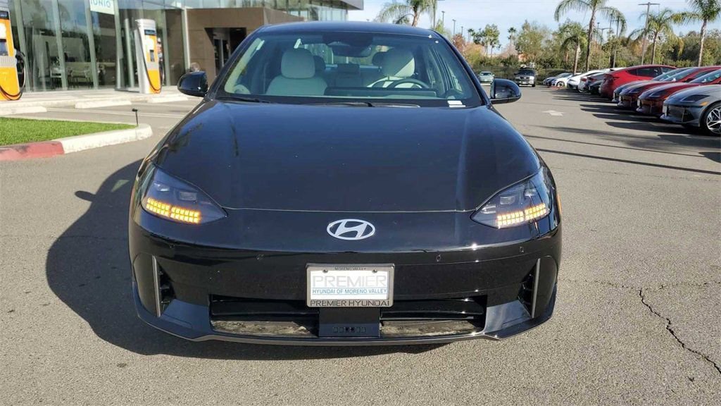 New 2025 Hyundai Ioniq 6 SEL image 8