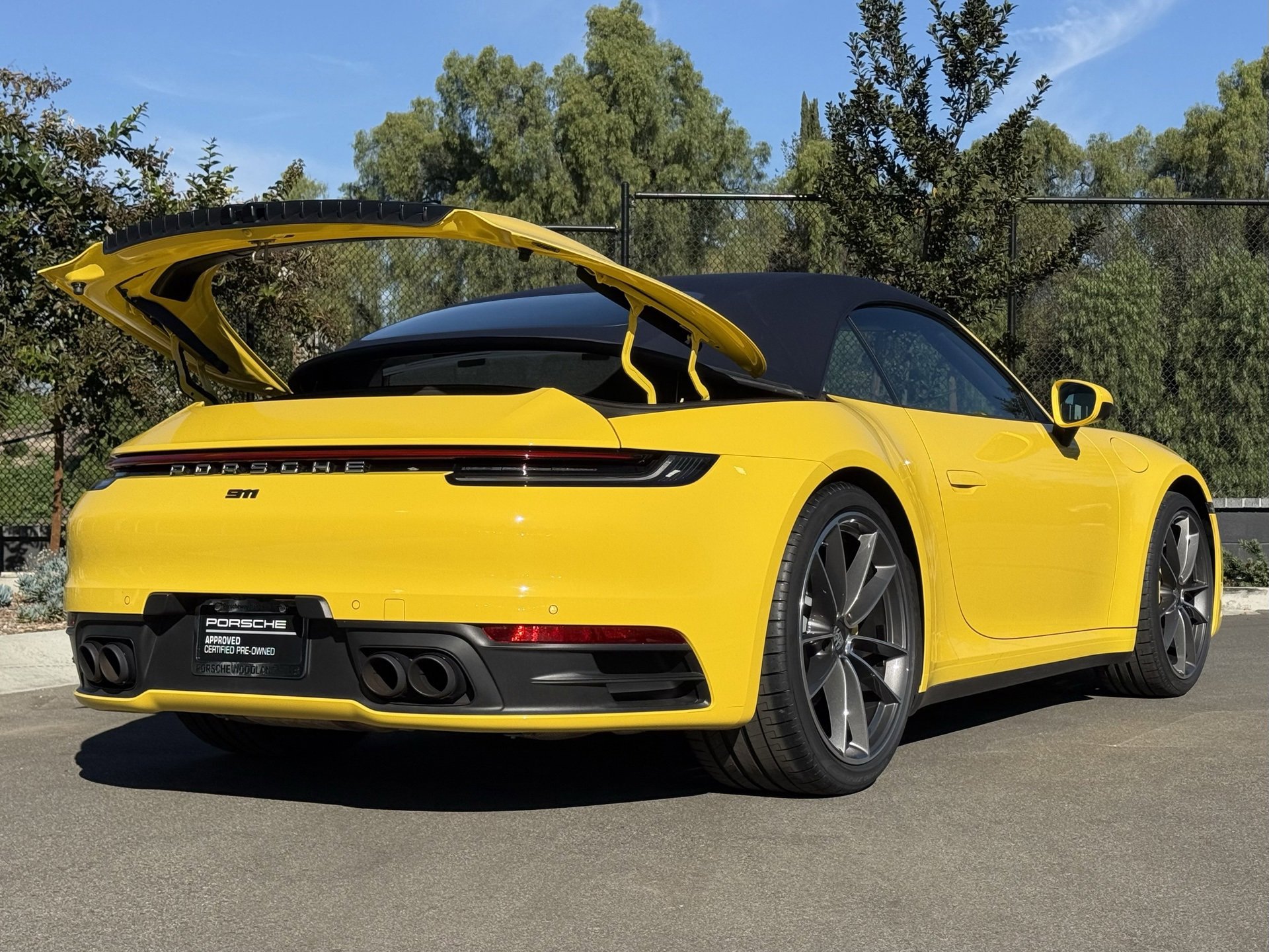 Certified 2021 Porsche 911 Carrera image 35