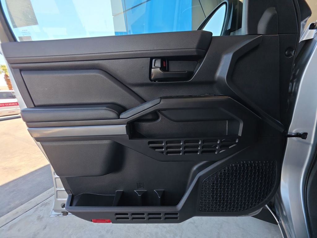 Used 2025 Toyota Tacoma SR5 RWD image 23