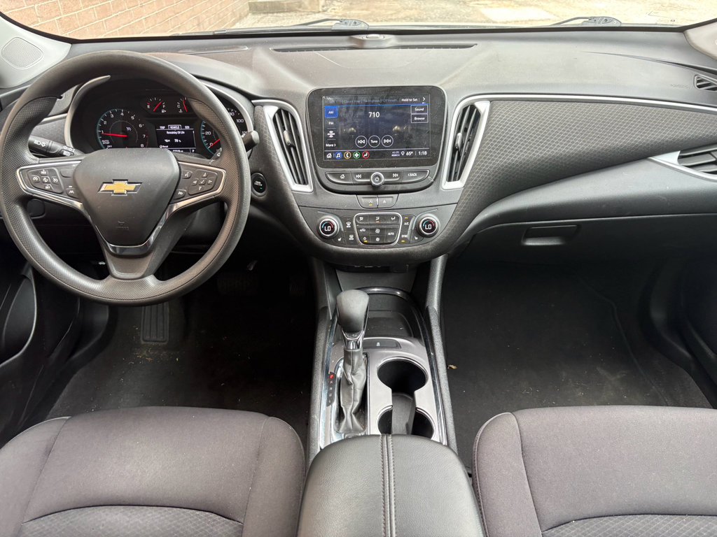 Used 2023 Chevrolet Malibu LT FWD image 30