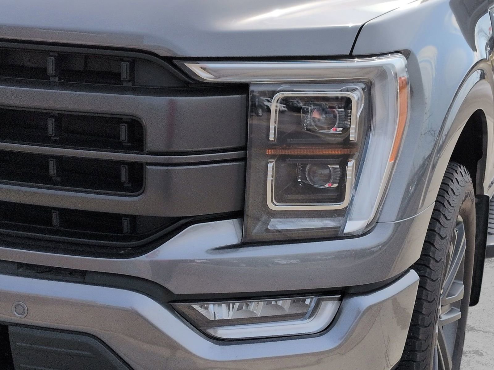 Certified 2023 Ford F150 Lariat w/ Equipment Group 502A High image 13