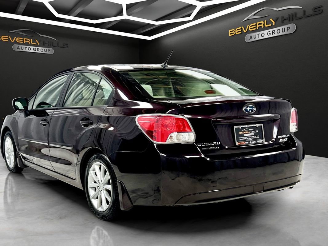 Used 2013 Subaru Impreza 2.0i Premium w/ All-Weather Pkg image 3