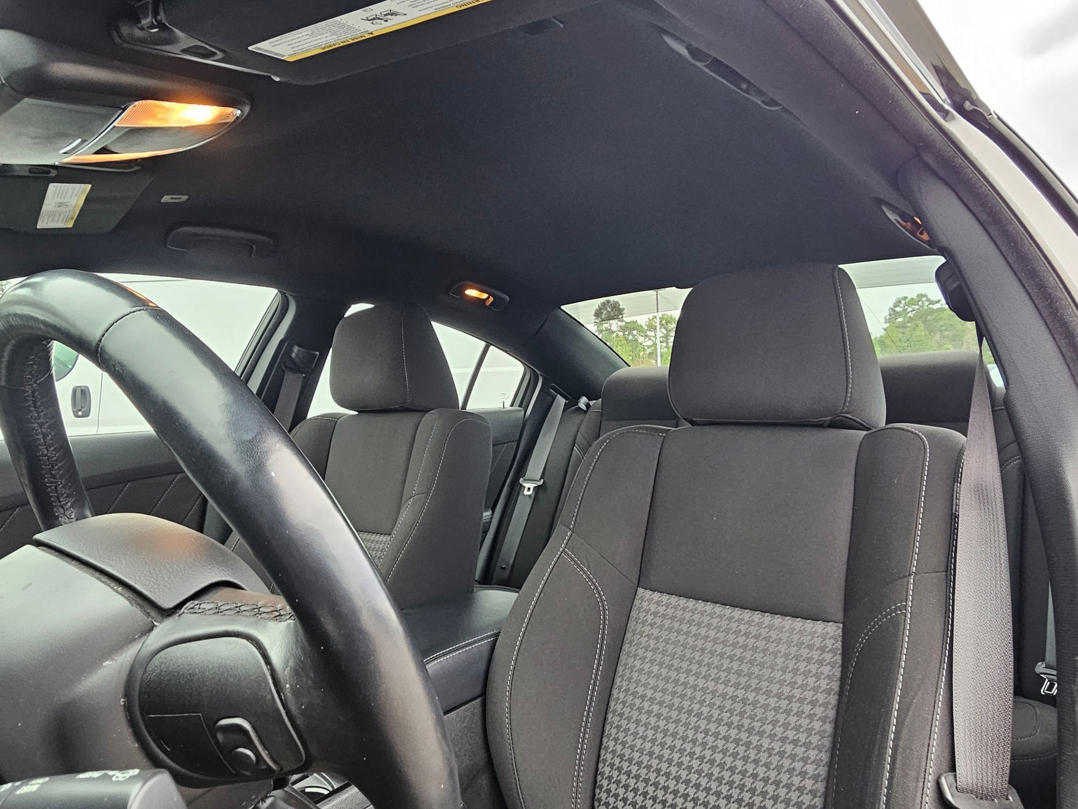 Used 2022 Dodge Charger SXT w/ Blacktop Package image 22