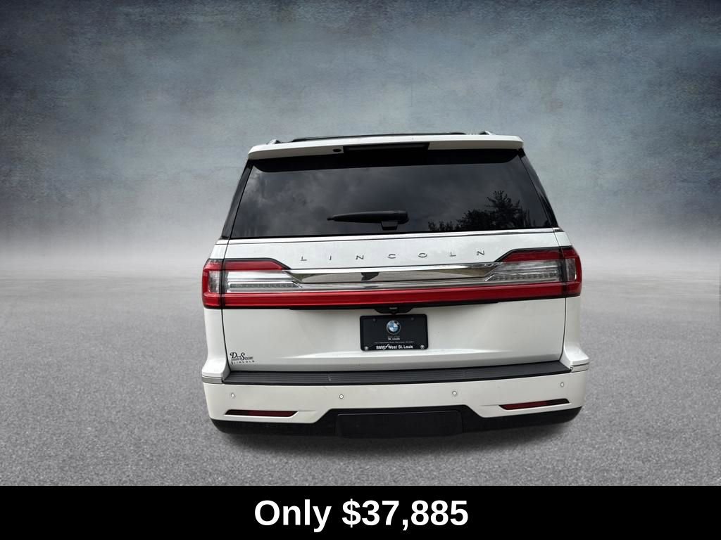 Used 2020 Lincoln Navigator L Reserve w/ Equipment Group 208A Reserve image 4