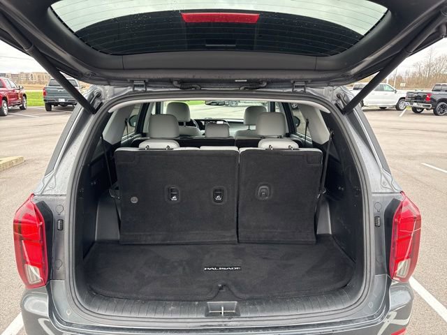 Used 2022 Hyundai Palisade SEL w/ 8P Bench Seat Package image 36
