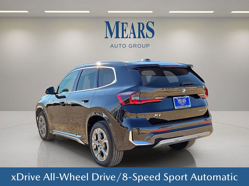 Used 2023 BMW X1 xDrive28i w/ Convenience Package image 4