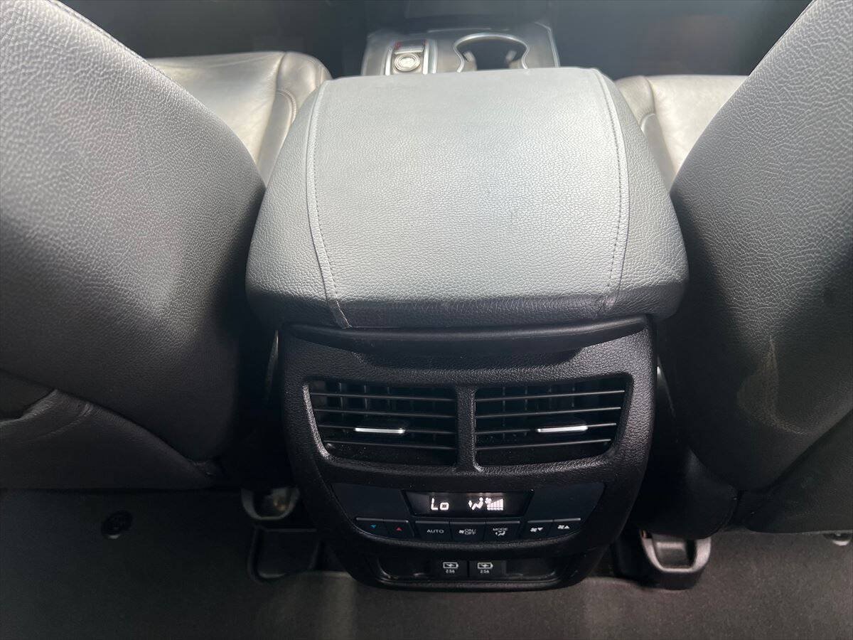 Used 2019 Acura MDX SH-AWD image 16