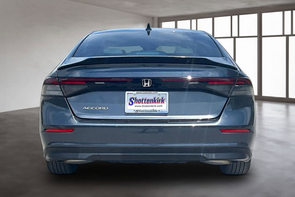 Used 2025 Honda Accord SE image 5