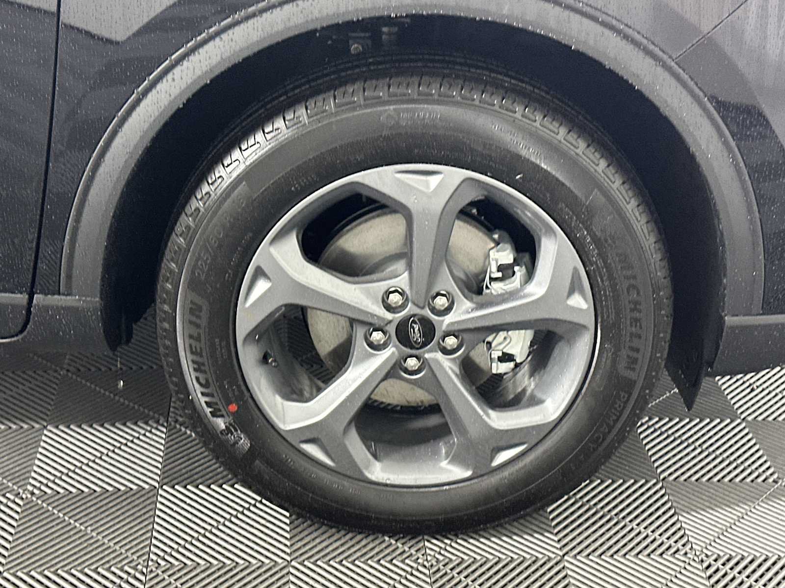New 2026 Ford Escape ST-Line Select w/ Tech Pack #2 AWD/4WD image 13