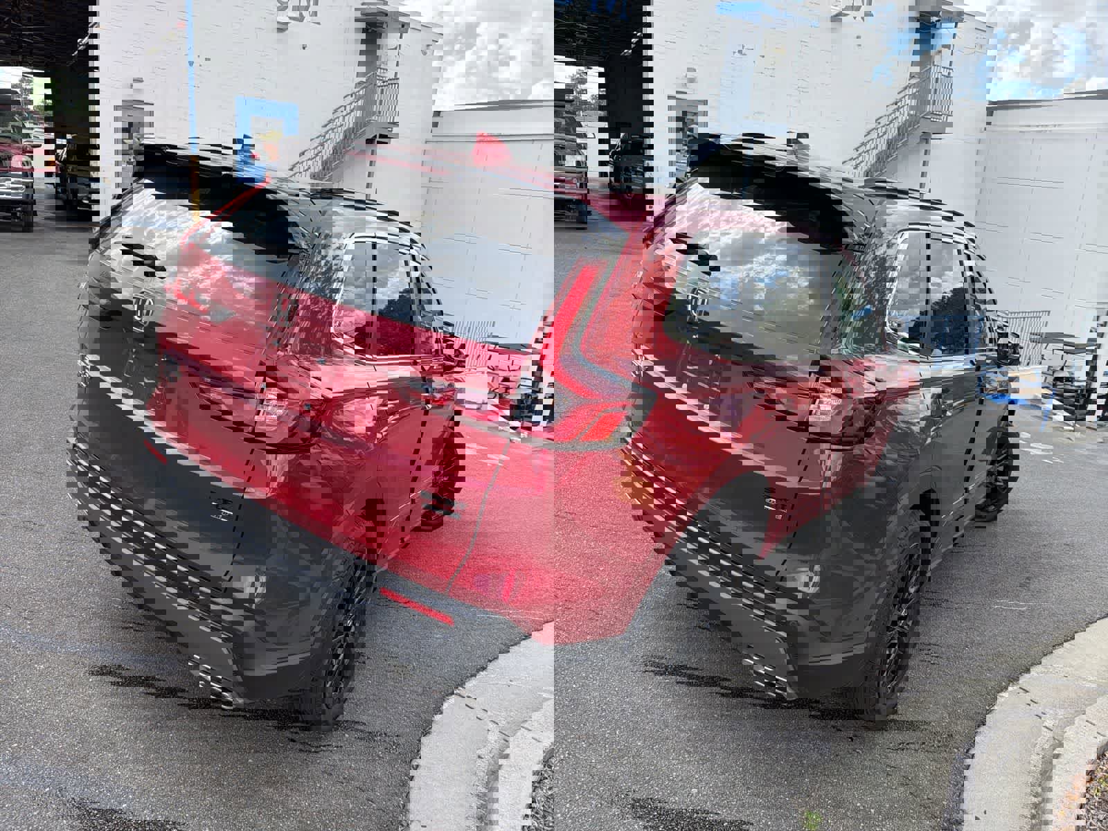 Used 2024 Honda CR-V Sport Touring image 10