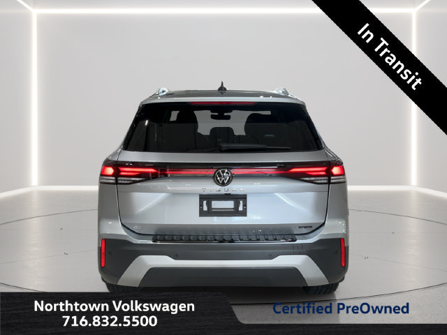 Used 2026 Volkswagen Tiguan SE AWD/4WD image 4