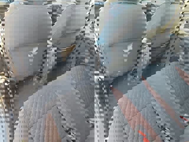 Used 2021 Nissan Kicks SR w/ Interior Electronics Package image 18