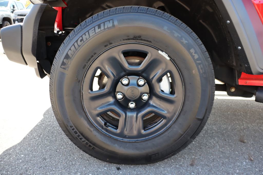 Used 2022 Jeep Wrangler Unlimited Sport image 29