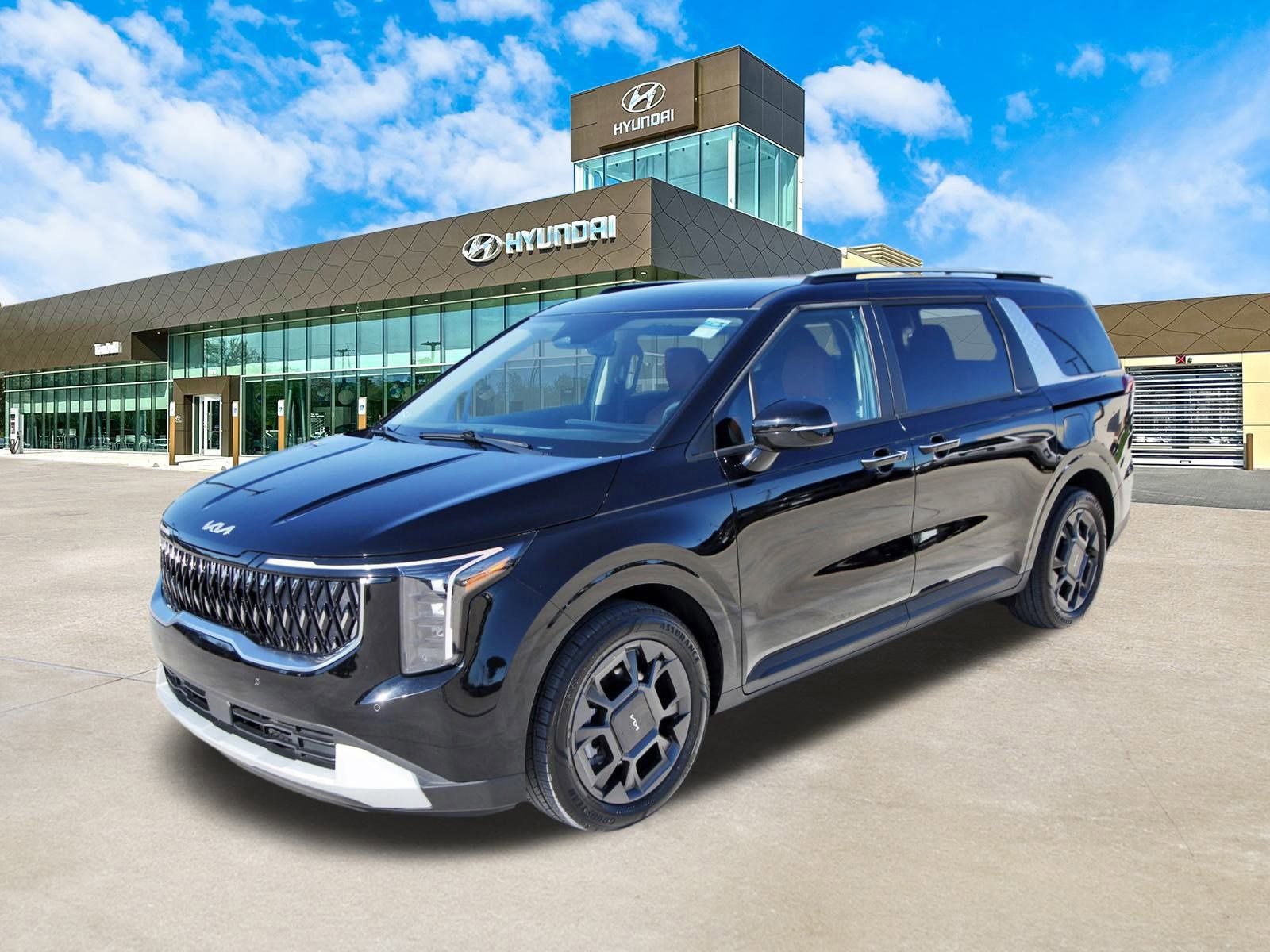 Used 2025 Kia Carnival EX image 10