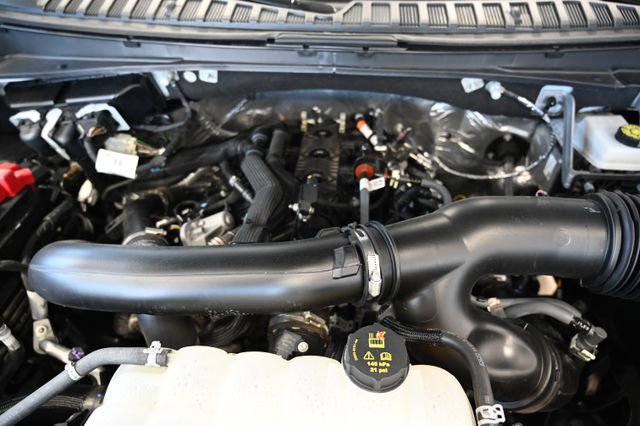 Used 2025 Ford Expedition Max Active AWD/4WD image 36