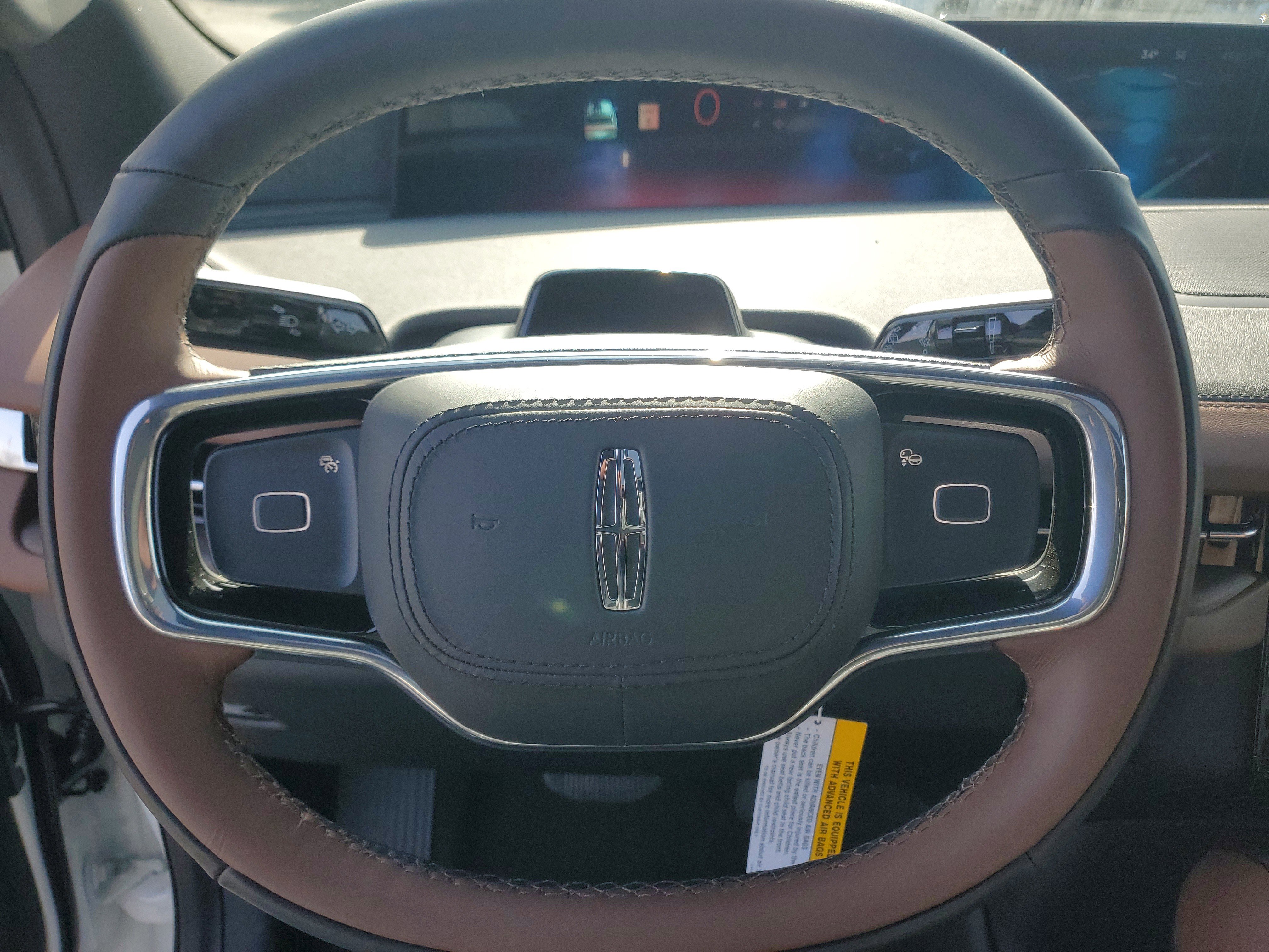 New 2026 Lincoln Navigator Reserve image 16