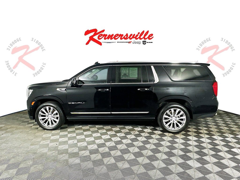 Used 2023 GMC Yukon XL Denali image 4