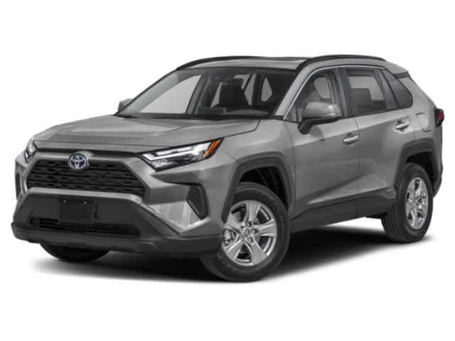 Used 2022 Toyota RAV4 XLE AWD/4WD image 1