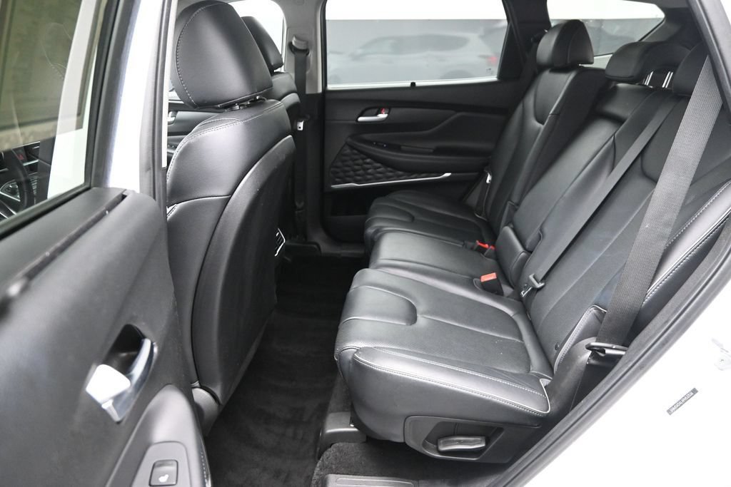 Used 2023 Hyundai Santa Fe Limited AWD/4WD image 16