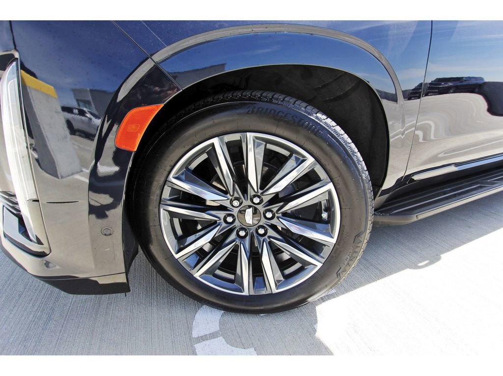Used 2021 Cadillac Escalade Sport Platinum AWD/4WD image 33